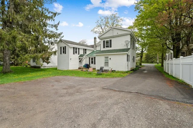 $280,250 | 24 Eaton Street, Eaton, NY 13408