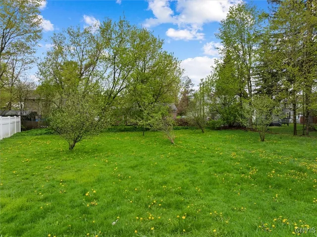 $280,250 | 24 Eaton Street, Eaton, NY 13408