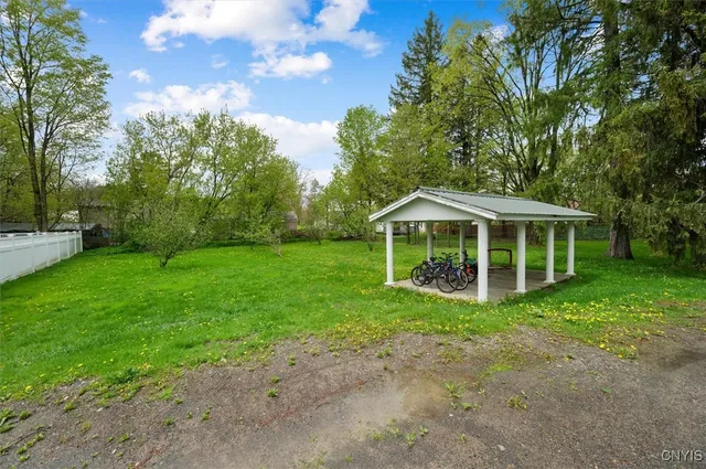 $280,250 | 24 Eaton Street, Eaton, NY 13408