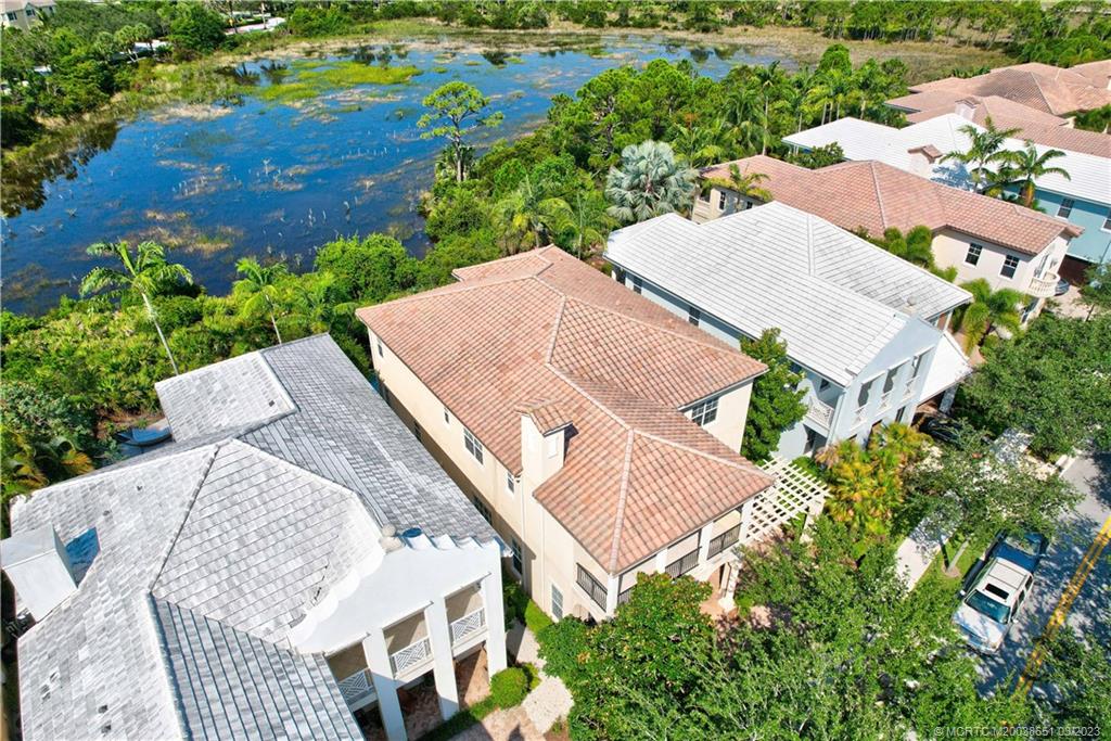 112 Tulip Tree Court Jupiter, FL 33458 - Photo 10 of 76
