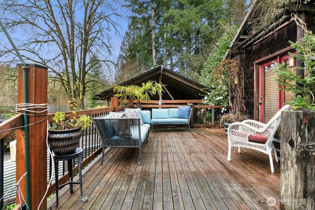 25629 Redmond-Fall City Road Northeast Redmond, WA 98053 - Photo 25 of 39