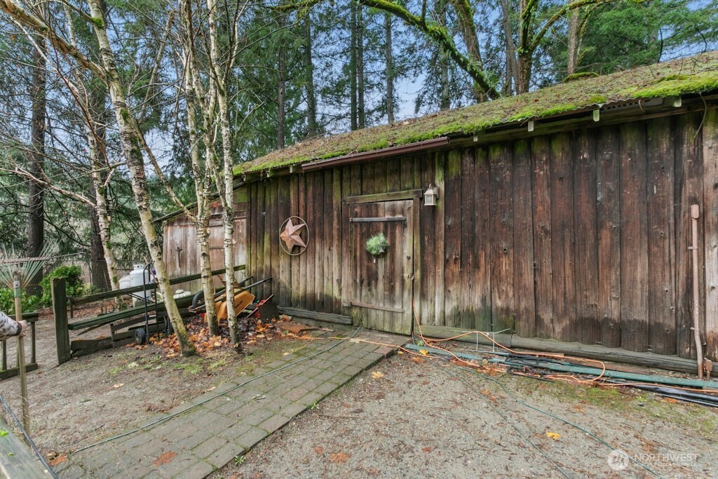 25629 Redmond-Fall City Road Northeast Redmond, WA 98053 - Photo 35 of 39