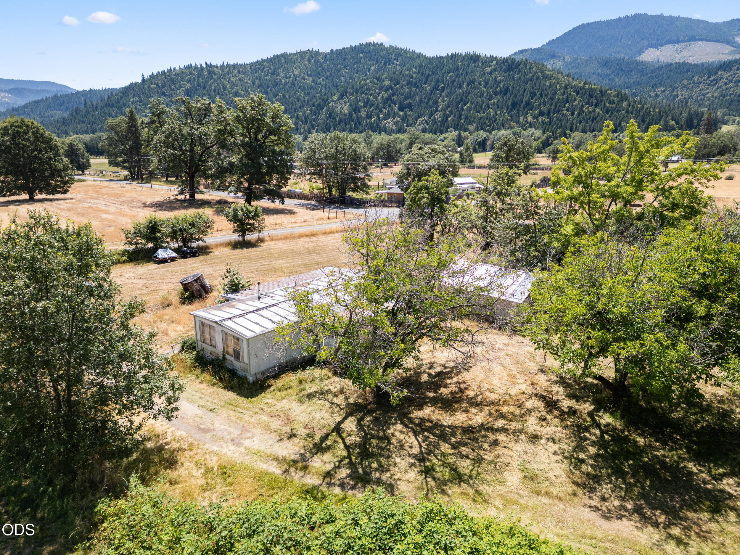 2670 Kincaid Road Williams, OR 97544 - Photo 12 of 17