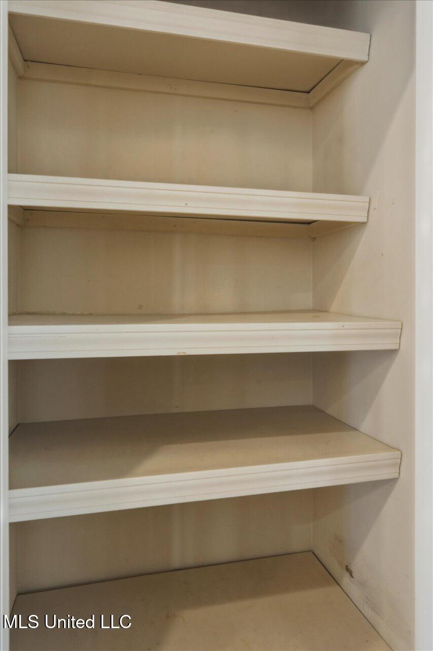 228 Huntington Hollow Brandon, MS 39047 - Photo 17 of 31 15-228 Huntington Hollow _ Home Tours MS