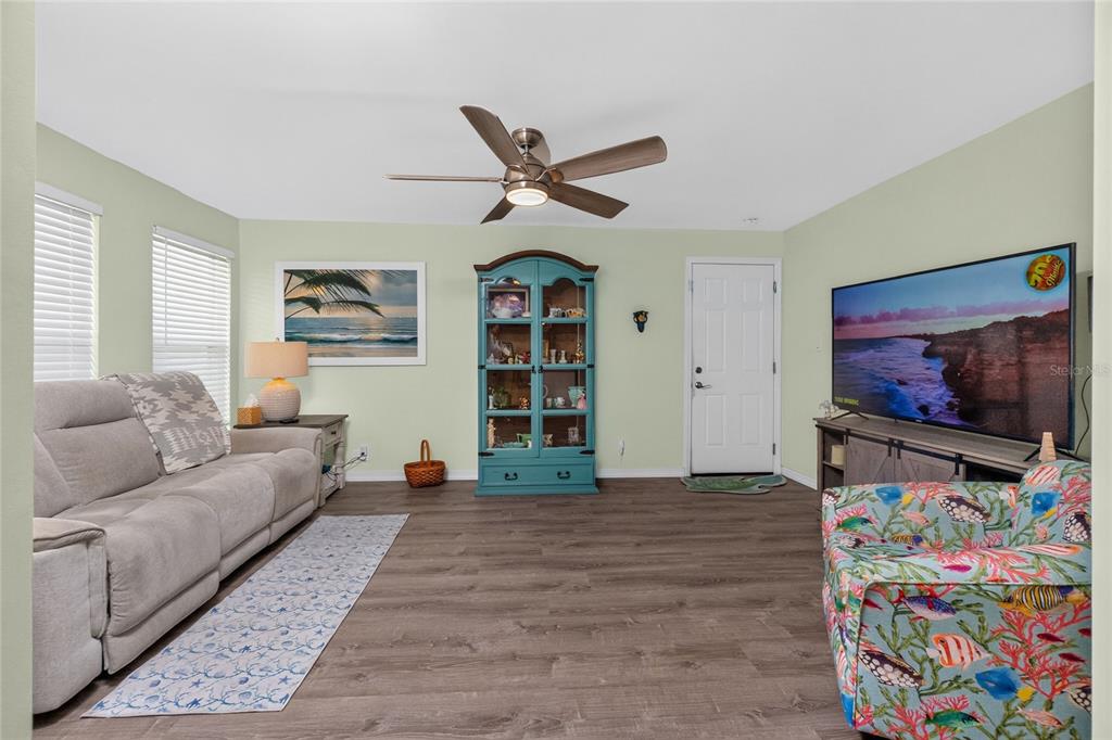 219 Caddy Road Rotonda West, FL 33947 - Photo 6 of 89
