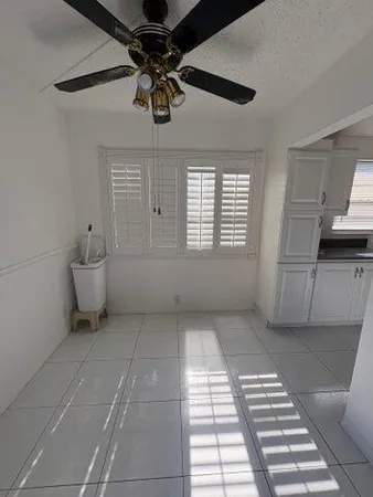 $1,600 | 431 Mansfield F, Unit K, Boca Raton, FL 33434