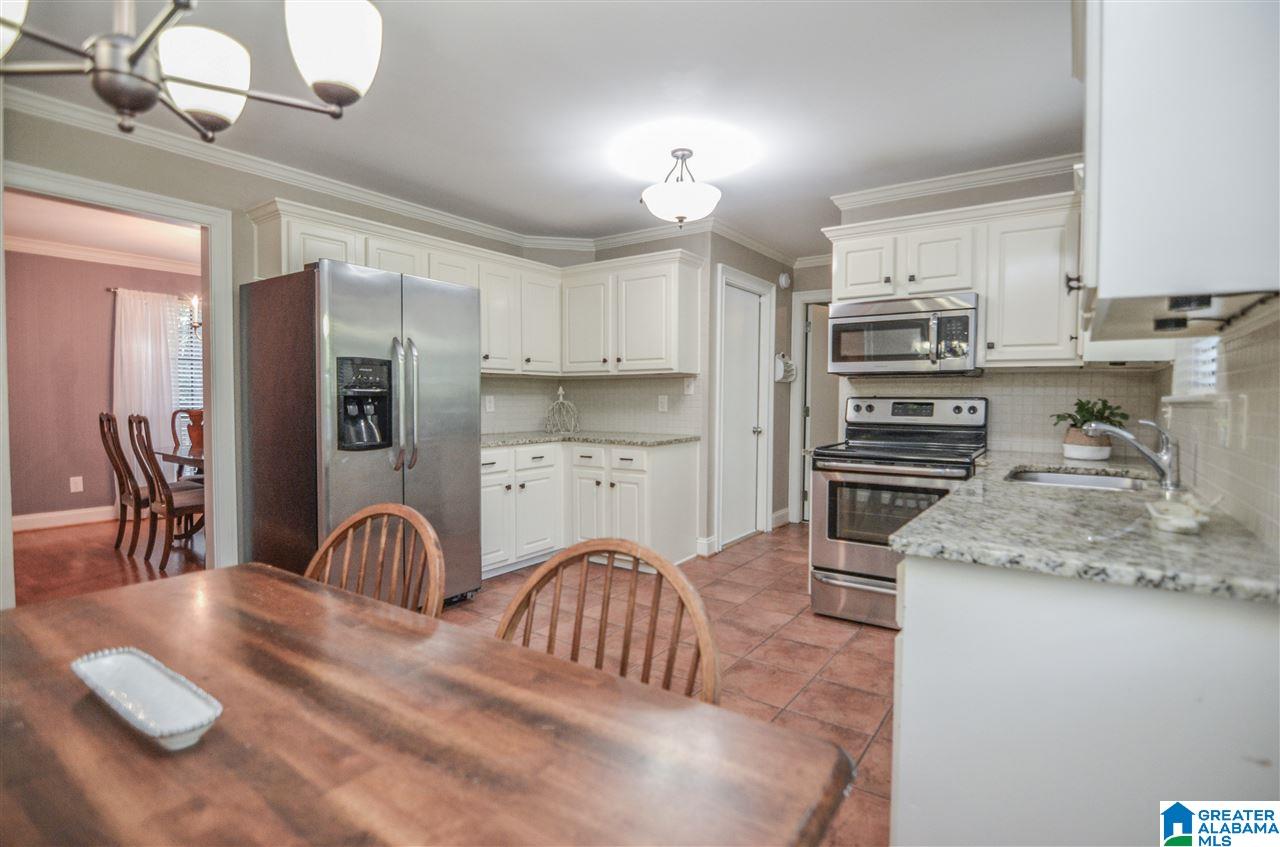 4837 Indian Valley Road Birmingham, AL 35244 - Photo 11 of 35