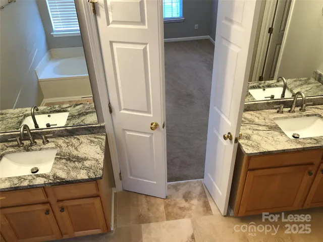 $2,900 | 10938 Chamberlain Hall Court, Charlotte, NC 28277