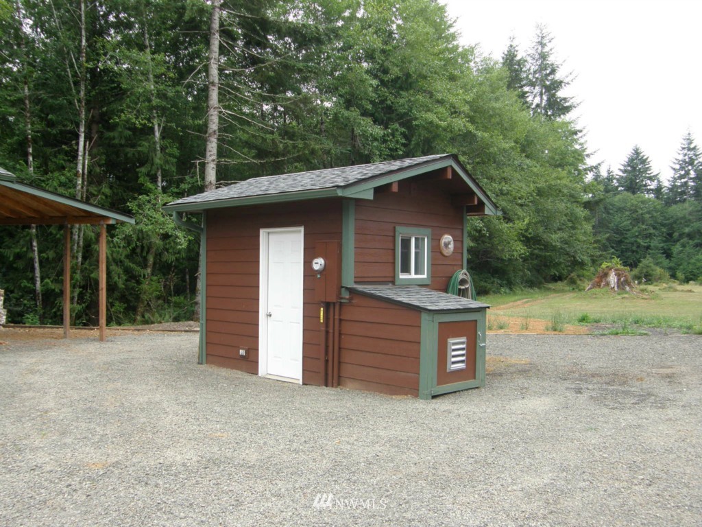 5023 Wishkah Road Aberdeen, WA 98520 - Photo 18 of 21 Gallery Image 18
