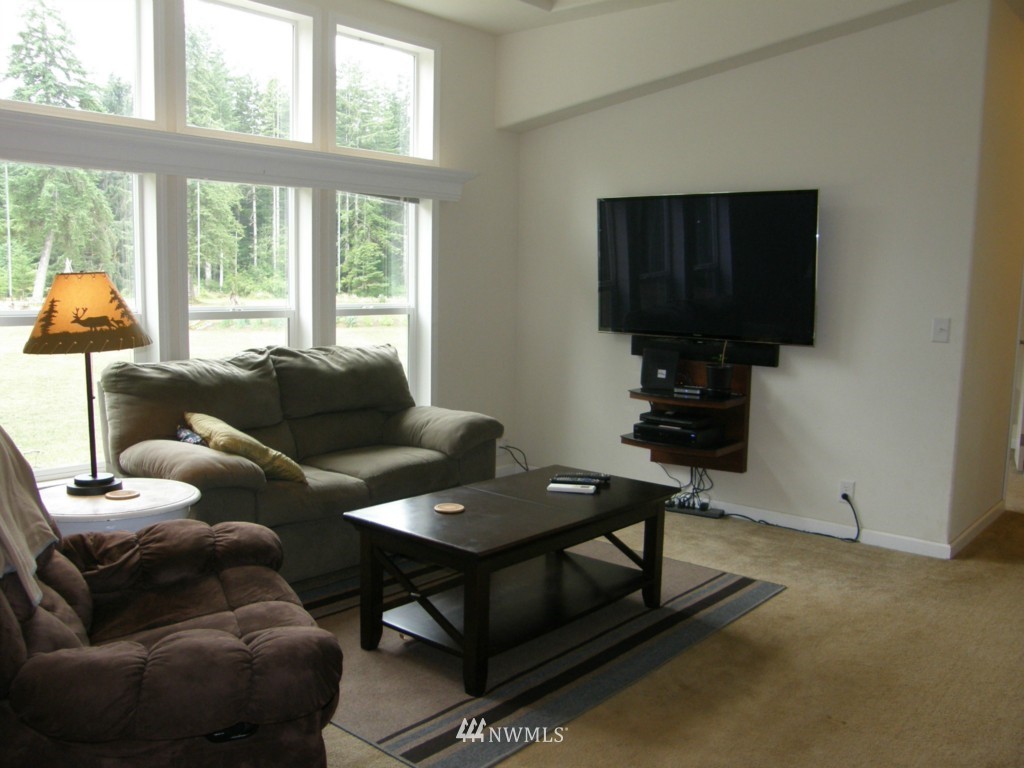 5023 Wishkah Road Aberdeen, WA 98520 - Photo 8 of 21 Gallery Image 8