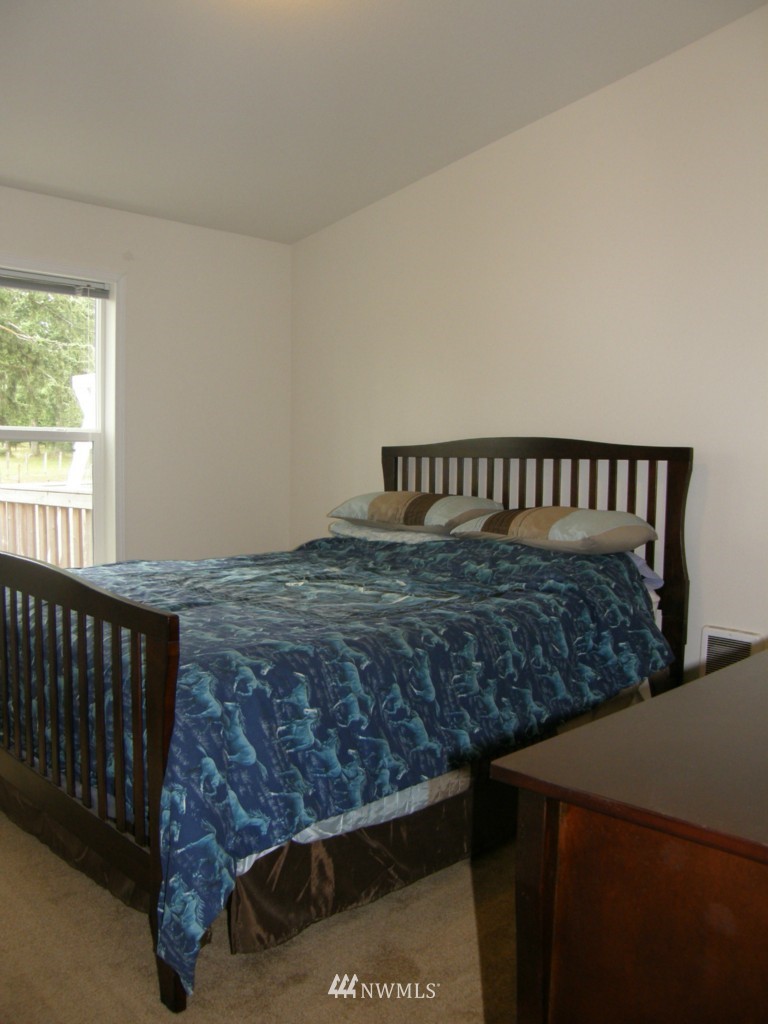5023 Wishkah Road Aberdeen, WA 98520 - Photo 9 of 21 Gallery Image 9