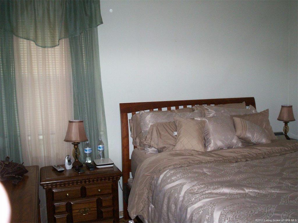 5305 Grant Line Road New Albany, IN 47150 - Photo 17 of 31 Gallery Image 17