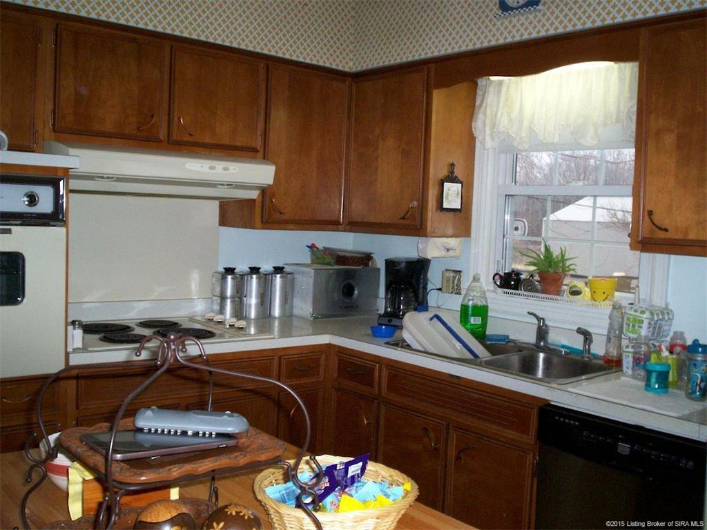 5305 Grant Line Road New Albany, IN 47150 - Photo 8 of 31 Gallery Image 8