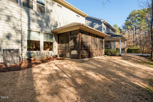 $645,000 | 105 Medfield Court, Chapel Hill, NC 27517