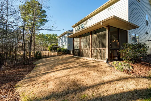 $645,000 | 105 Medfield Court, Chapel Hill, NC 27517