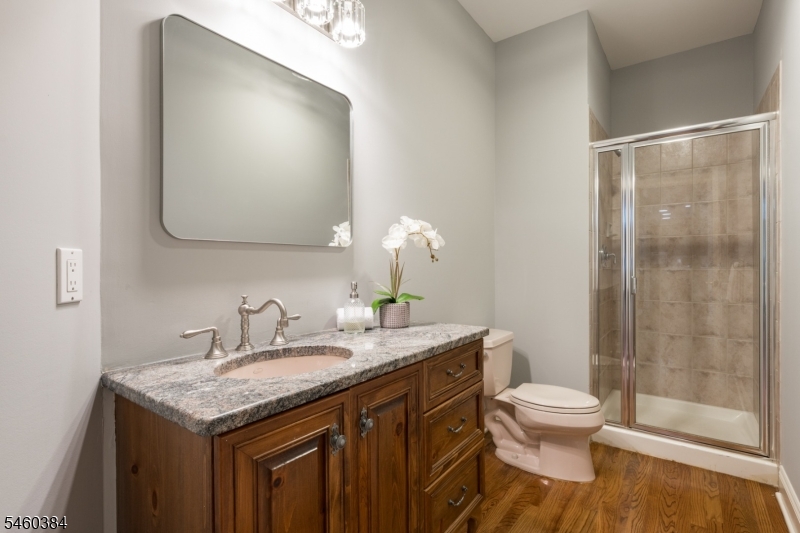 16 Trinity Place Warren, NJ 07059 - Photo 20 of 50 Gallery Image 20