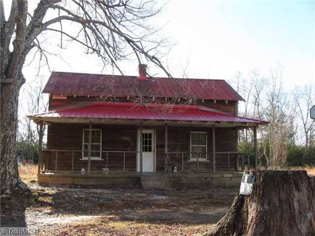 3593 Price Road Eden, NC 27288 - Photo 2 of 9 Exterior Front.