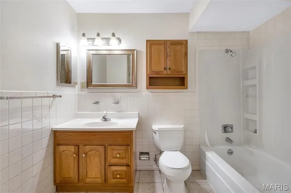 $525,000 | 10068 Puttington Drive, St. Louis, MO 63123