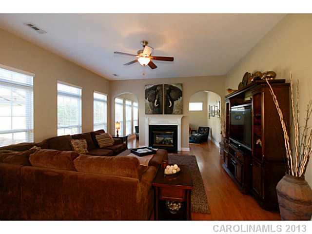 373 Miners Cove Way Fort Mill, SC 29708 - Photo 9 of 16