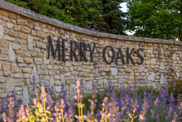 $59,900 | 223 Merry Oaks Drive, Sycamore, IL 60178