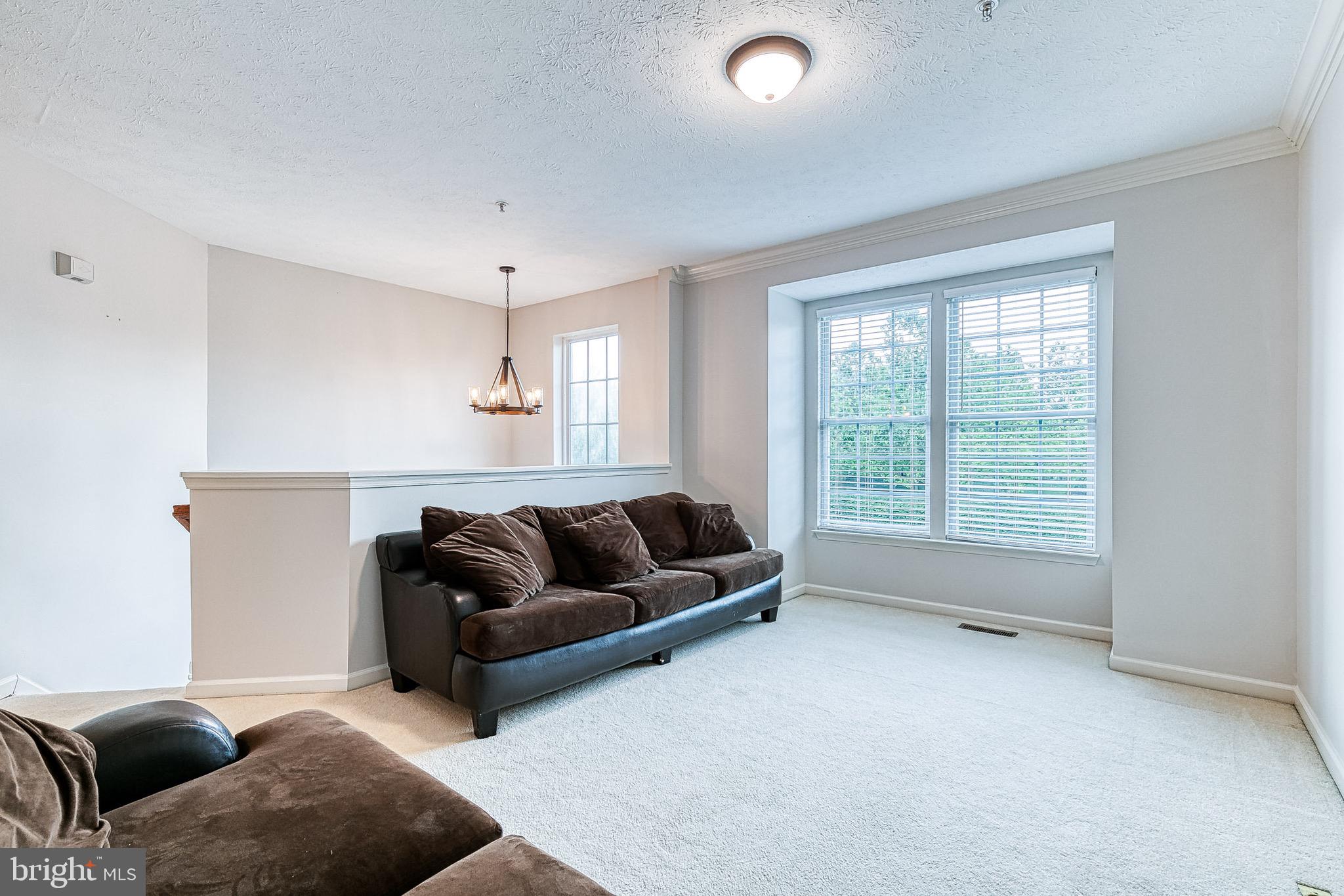 9723 Leasdale Road Rosedale, MD 21237 - Photo 11 of 38 Gallery Image 11