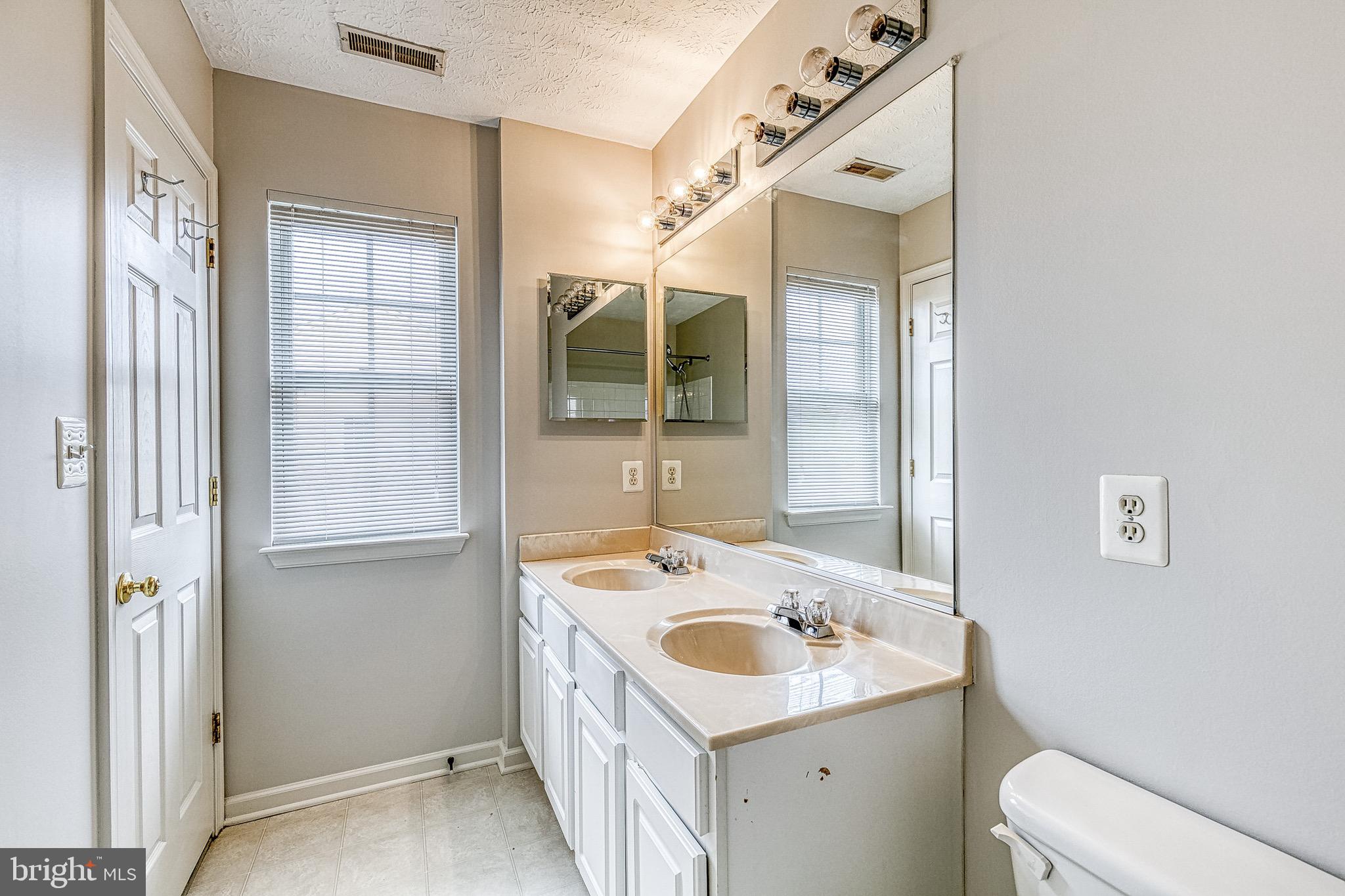 9723 Leasdale Road Rosedale, MD 21237 - Photo 30 of 38 Gallery Image 30