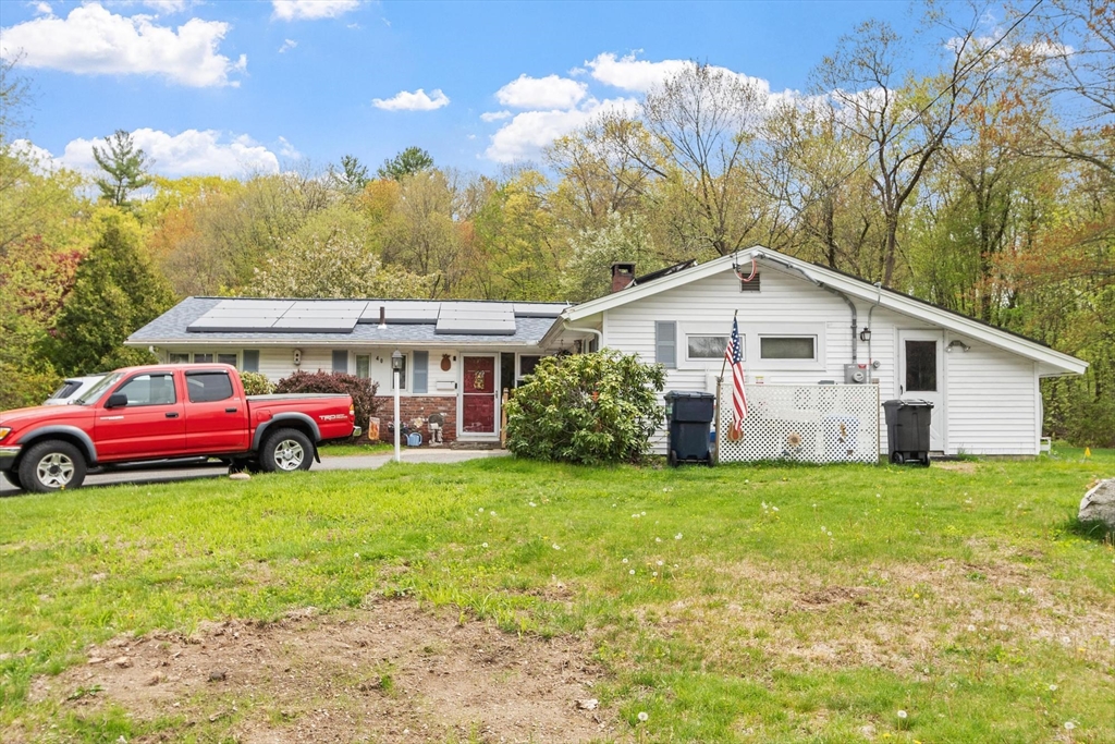 40 Ruthellen Road Chelmsford, MA 01824 - Photo 4 of 37 Gallery Image 4