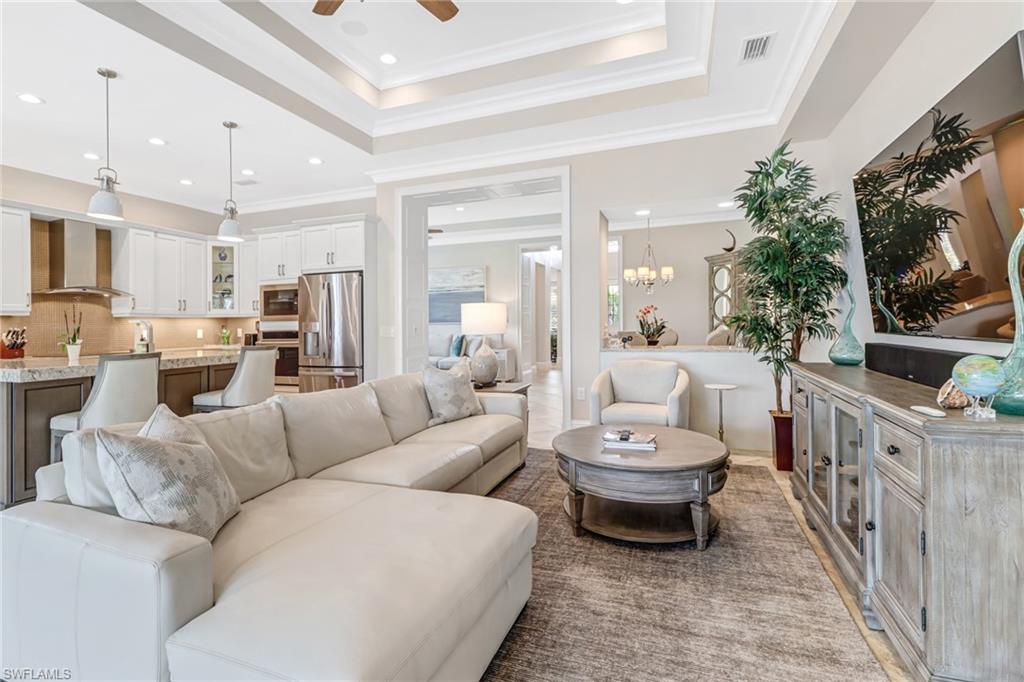 6487 Warwick Avenue Naples, FL 34113 - Photo 11 of 40