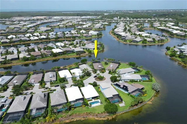 $6,500 | 6487 Warwick Avenue, Naples, FL 34113