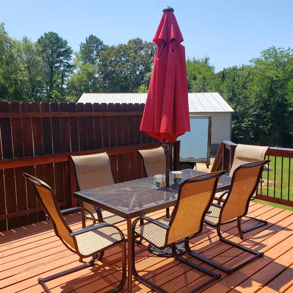 339 Airport Road Selmer, TN 38375 - Photo 13 of 21 Gallery Image 13