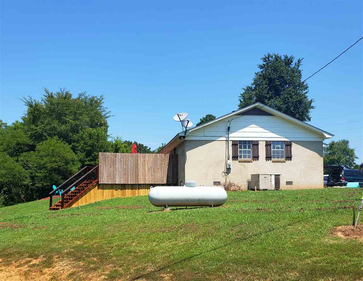 339 Airport Road Selmer, TN 38375 - Photo 17 of 21 Gallery Image 17