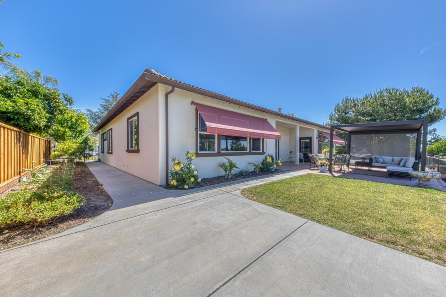745 South Ridgemark Drive Hollister, CA 95023 - Photo 38 of 50