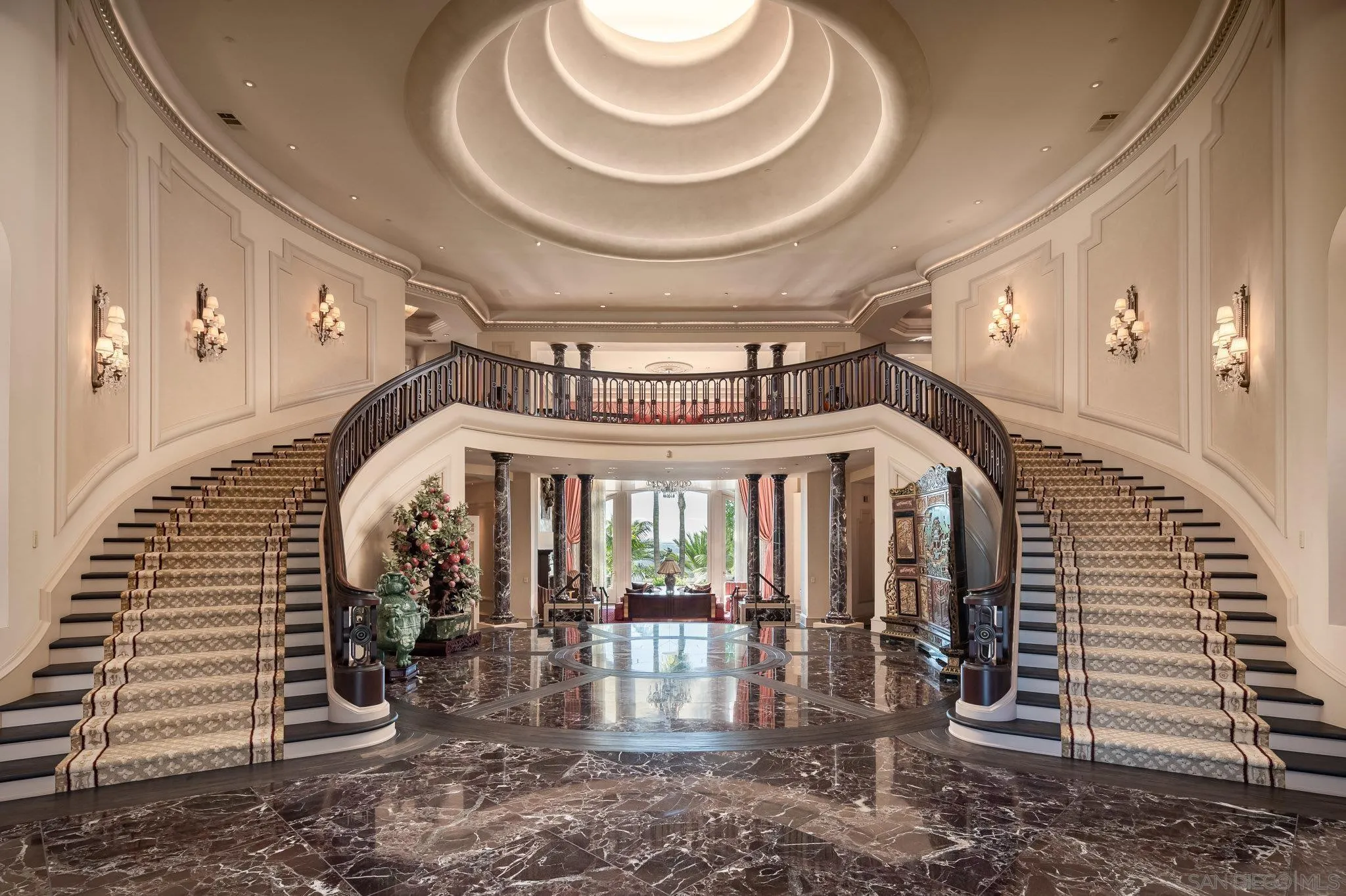5893 Winland Hills Drive Rancho Santa Fe, CA 92067 - Photo 4 of 41 a view of a interior of the house