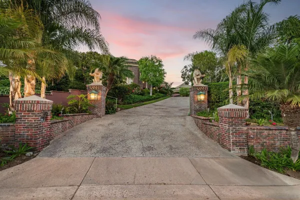 $15,495,000 | 5893 Winland Hills Drive, Rancho Santa Fe, CA 92067