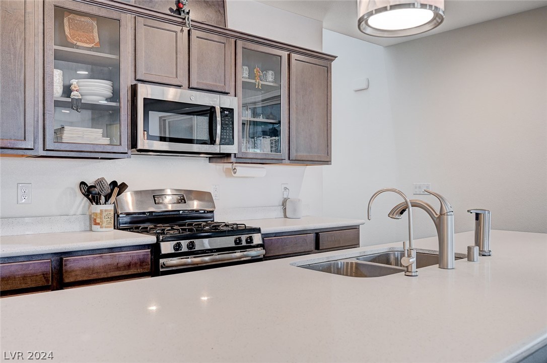 1039 East Sunset Road Henderson, NV 89011 - Photo 17 of 92 Gallery Image 17