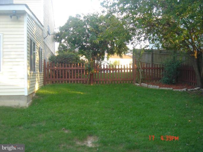 2314 Crossett Road Rosedale, MD 21237 - Photo 22 of 23 Back yard