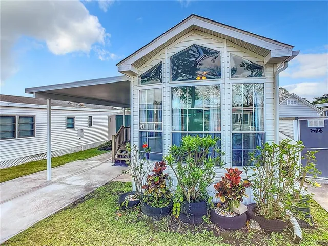 $98,500 | 92 Eagle Point South, Osteen, FL 32764