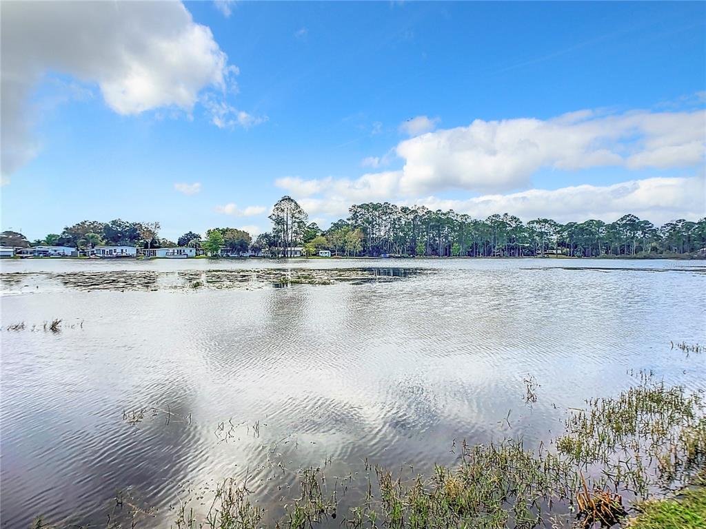 92 Eagle Point South Osteen, FL 32764 - Photo 18 of 22