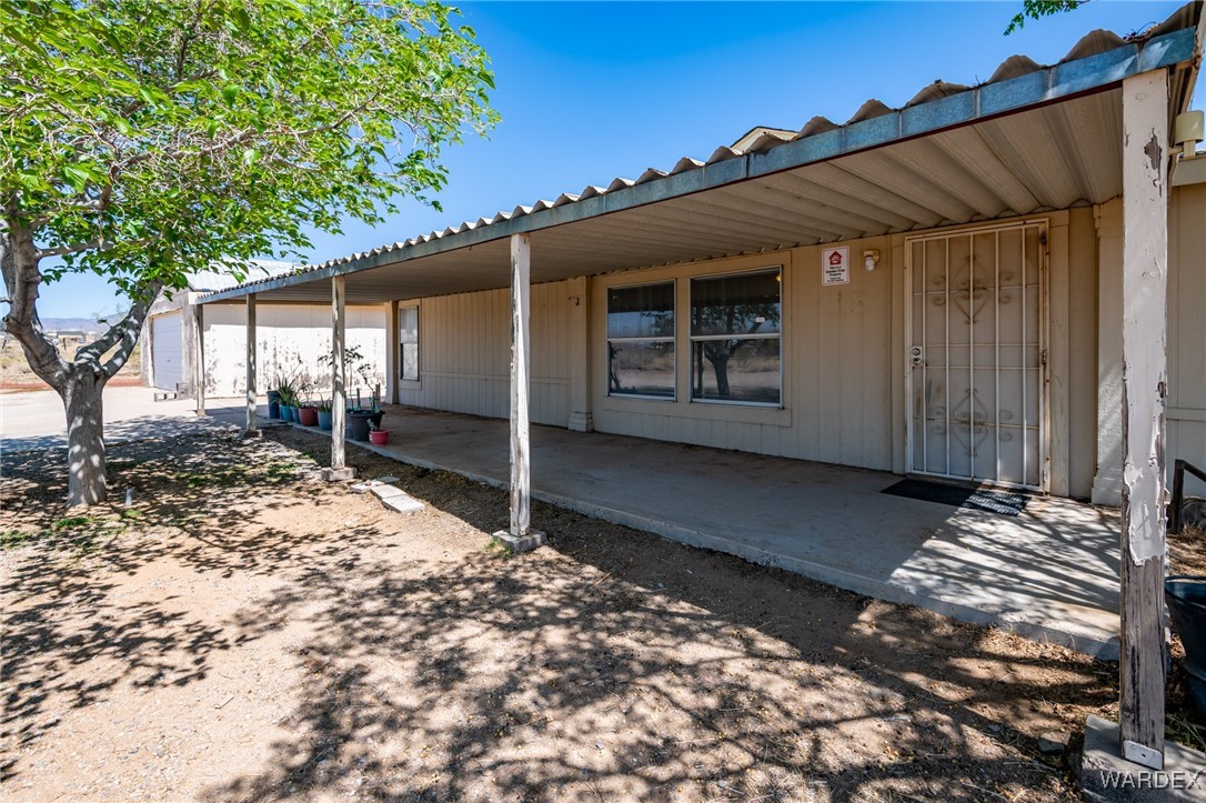 3314 Houck Road Golden Valley, AZ 86413 - Photo 6 of 35 Side of Structure