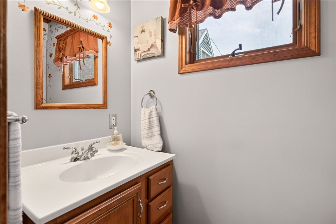 196 Antlers Drive Rochester, NY 14618 - Photo 9 of 25
