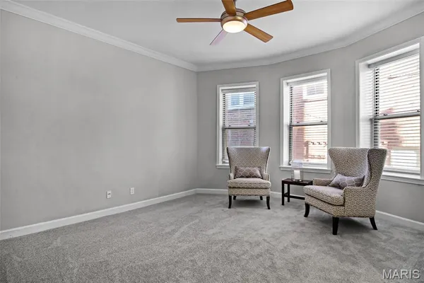 $2,300 | 4250 Lindell Boulevard, Unit A, St. Louis, MO 63108