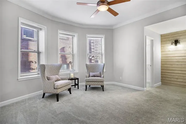 $2,300 | 4250 Lindell Boulevard, Unit A, St. Louis, MO 63108