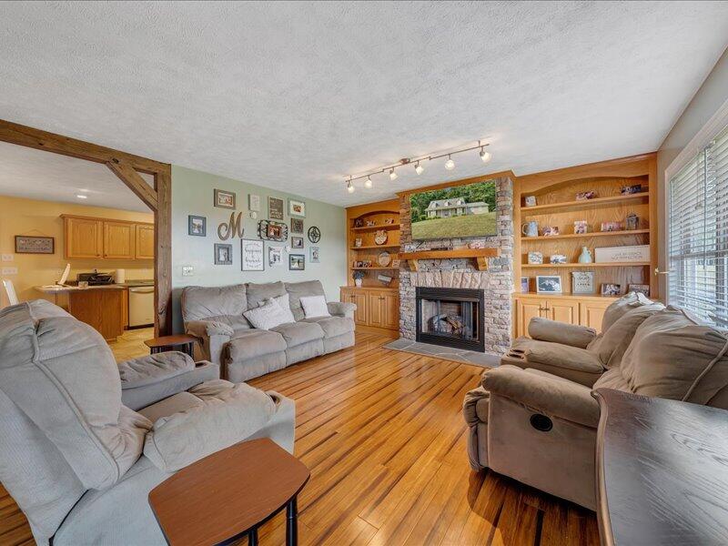 5685 Doe Run Road Rocky Mount, VA 24151 - Photo 12 of 35 11-DSC08947