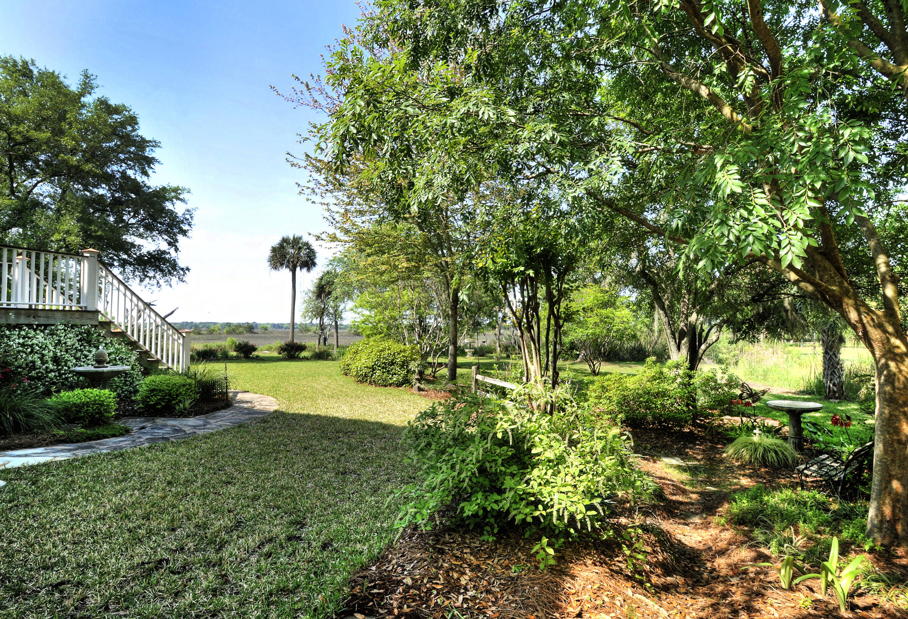 2129 Rookery Lane Charleston, SC 29414 - Photo 22 of 26 Backyard