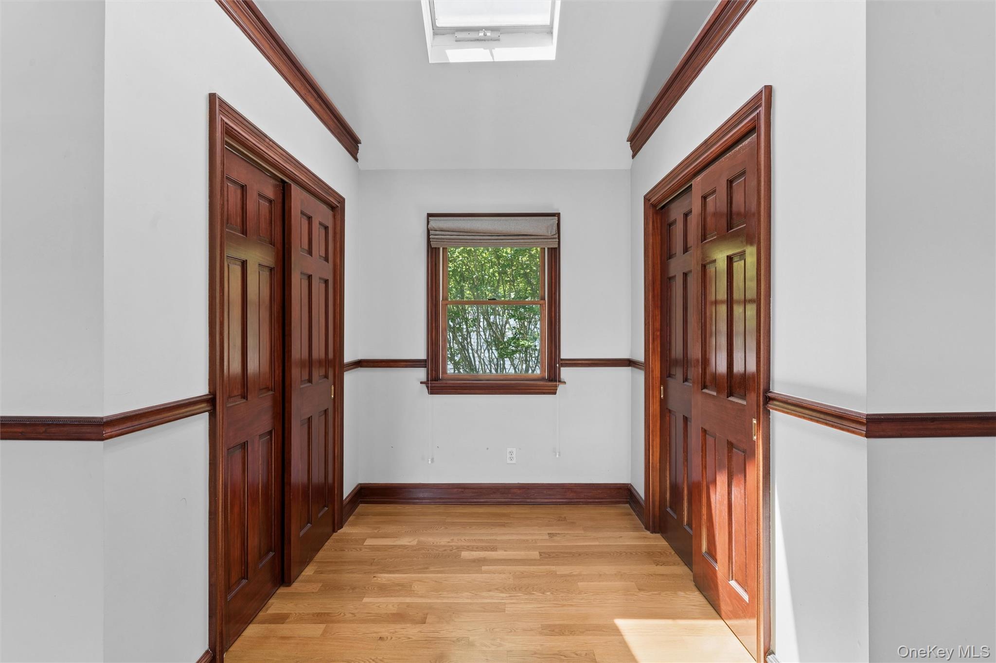 1749 Commonwealth Avenue Merrick, NY 11566 - Photo 20 of 32