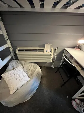 $129,000 | 321 North Gas Street, Moran, KS 66755