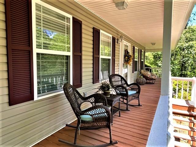 1111 Golf Course Road Newport, TN 37821 - Photo 3 of 33 COVERED FRONT PORCH