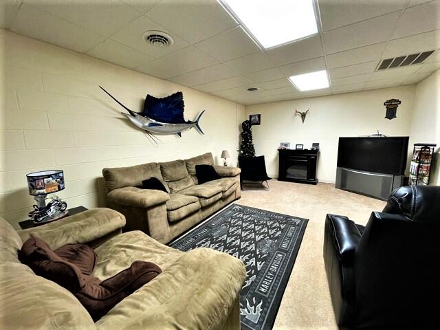 1111 Golf Course Road Newport, TN 37821 - Photo 26 of 33 FAMILY ROOM / DEN