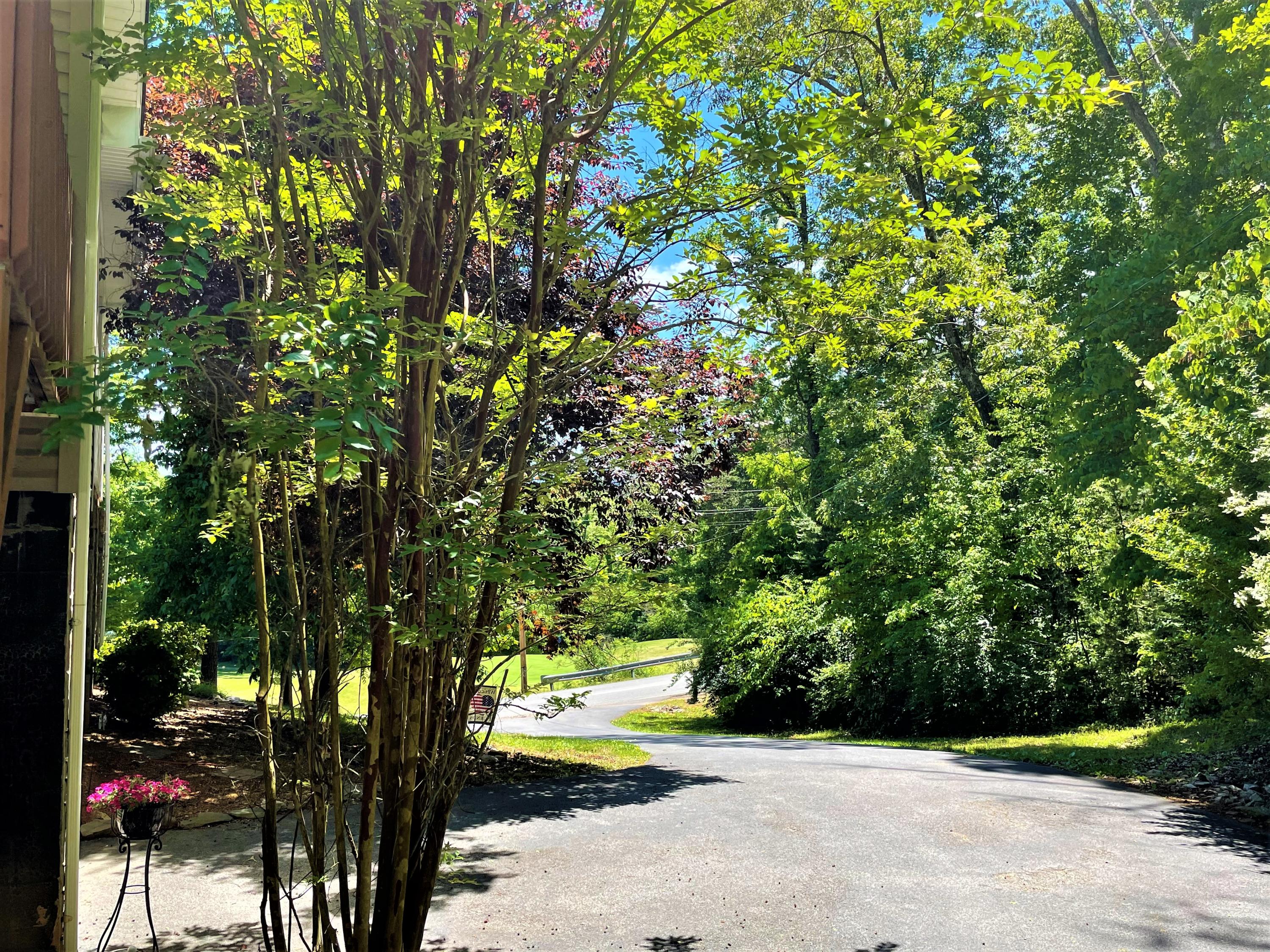 1111 Golf Course Road Newport, TN 37821 - Photo 32 of 33 CIRCULAR DRIVE W/EASY ACESS TO HOME