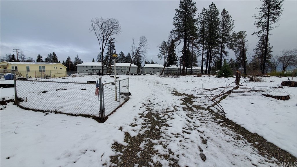 5876 Copeland Road Paradise, CA 95969 - Photo 1 of 1 driveway entrance